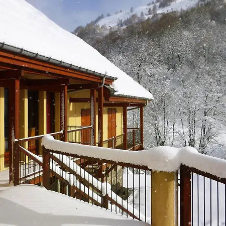 5* Avec Cheminee, Sauna Et Jacuzzi, Proche Remontees Et Centre - 6 Pers - Fr-1-263-153 * Valloire