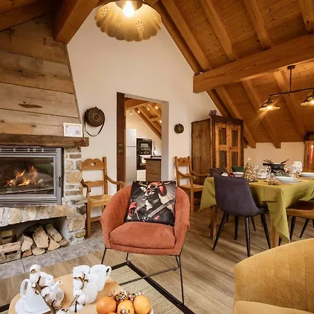 5* Avec Cheminee, Sauna Et Jacuzzi, Proche Remontees Et Centre - 6 Pers - Fr-1-263-153 * Valloire